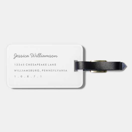 Elegant Sage and White Quatrefoil Monogram Bagagelabel (Achterkant horizontaal)