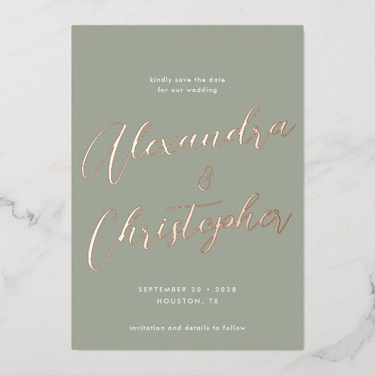 Elegant Sage Calligraphy Wedding Save the Date Folie Uitnodiging (Voorkant)