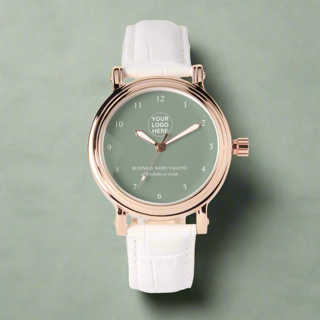 Elegant Sage Green Branded Company Logo Tekst Horloge (Creator heeft geüpload)