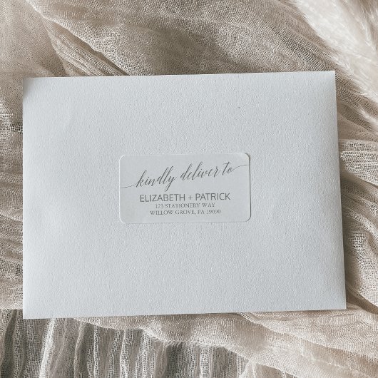 Elegant Sage Green Calligraphy RSVP Address Etiket