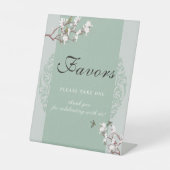 Elegant Sage Green Chinoiserie Guestbook Reclamebord Met Voetstuk (Voorkant)