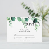 Elegant Sage Green Eucalyptus Foliage Weddenschap RSVP Kaartje (Staand voorkant)
