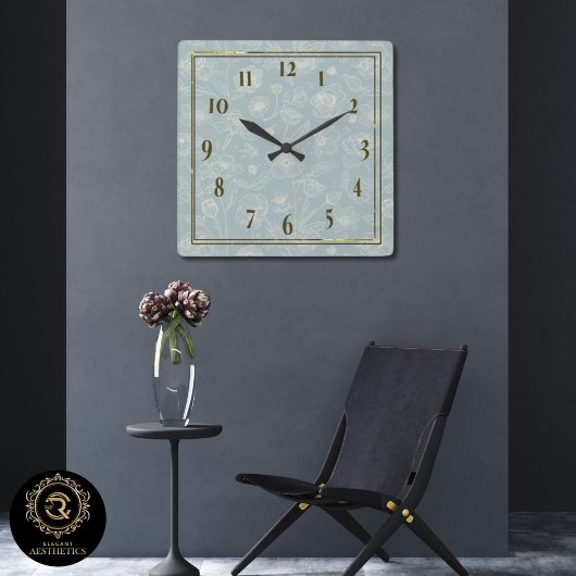 Elegant Sage Green Floral Wall Clock - Home Gift Vierkante Klok