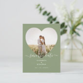Elegant Sage Green Minimalist Heart Photo Wedding Save The Date (Staand voorkant)