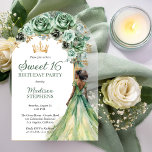 Elegant Sage Green Roos Bloemrijk Sweet 16 Party Acryl Uitnodigingen<br><div class="desc">Elegante en stijlvolle salie groen met goudkleurige accenten bloemenboeg gecombineerd met een gebogen wit en goudkleurig paneel op een heldere achtergrond "Sweet 16" feestontwerp. Beschikt over een donkerbruine tot zwartharige brunette met een bruine huid in een vloeiende saliekleurige baljurk. Composiet ontwerp van Holiday Hearts Design.</div>