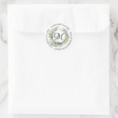 Elegant Sage Groen Bloemen Script Monogram Adres Ronde Sticker (Tas)