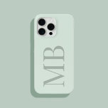 Elegant Sage Groen Minimalistisch Initiaal Monogra iPhone 15 Pro Max Hoesje<br><div class="desc">Elegant Sage Groen Minimalistisch Initiaal Monogram iPhone Case</div>