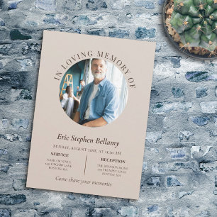 Elegant Sand & Brown Round Photo Memorial Funeral Kaart