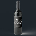 Elegant Script, 30th Birthday Party Wijn Etiket<br><div class="desc">Elegante 30e verjaardagsfeestje wijnlabels. Deze elegante labels hebben een elegante scripttypografie met de tekst "30, dertig". Dit verfijnde ontwerp is een klassieke keuze voor een fantastische 30e verjaardag! Klik voor verdere aanpassingen op de knop "Aanpassen" en gebruik onze ontwerptool om deze sjabloon aan te passen. Alle tekststijl, kleuren, maten kunnen...</div>