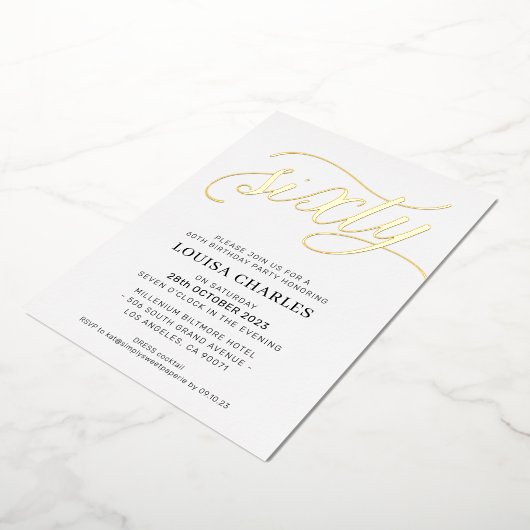 ELEGANT SCRIPT 60ste verjaardag feestje stijlvol g Folie Uitnodiging (Gedraaid)