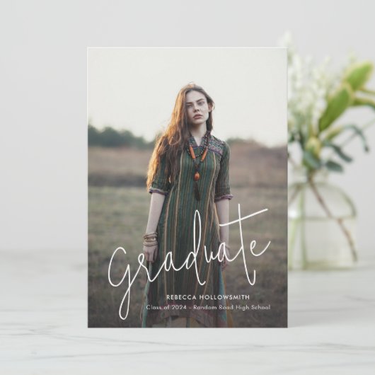 Elegant Script Afstuderen Afstuderen Foto Aankondiging (Staand voorkant)