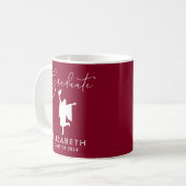 Elegant Script Afstuderen Burgundy Koffiemok (Voorkant links)