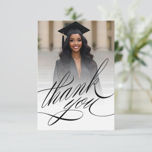 Elegant script Afstuderen Dank u fotokaart Bedankkaart (Staand voorkant)