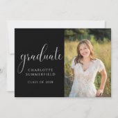 Elegant Script Black Afstuderen Photo Invitation Kaart (Voorkant)