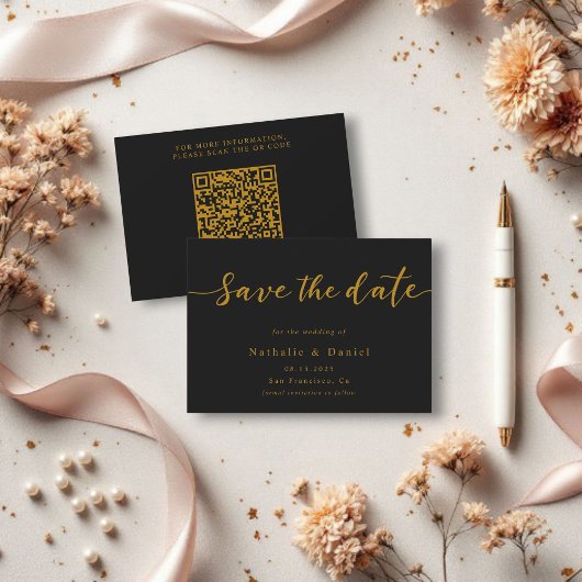 Elegant Script Black en Gold QR Code Weddenschap Save The Date