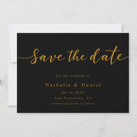 Elegant Script Black en Gold QR Code Weddenschap Save The Date (Voorkant)