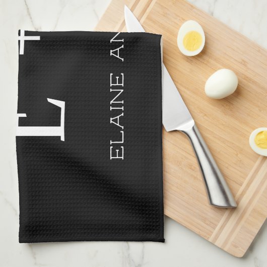 Elegant Script Black en White Monogram Personalis Theedoek (Quarter Fold)
