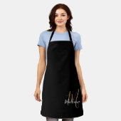 Elegant Script Black Gold Girly Monogram Kitchen Schort (Gedragen)