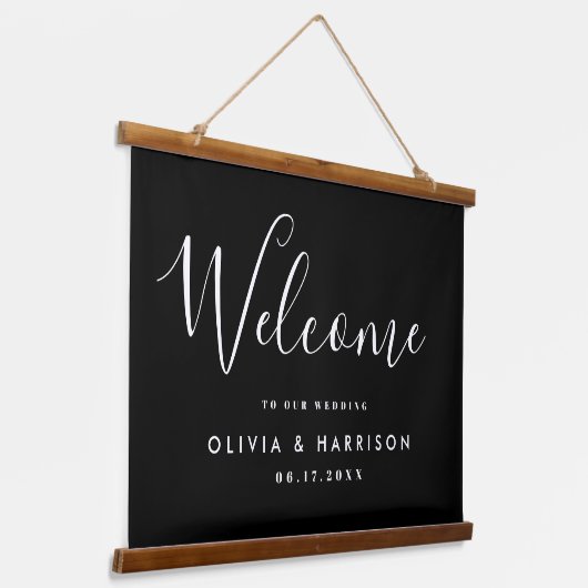 Elegant Script Black White Weduwen Welkom Hangend Wandkleed (Gebogen)