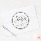 Elegant script bloeit bruiloft gunsten ronde sticker (Envelop)