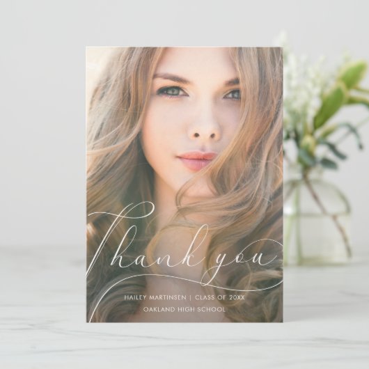 Elegant Script Blush Afstuderen Bedankt Foto (Staand voorkant)