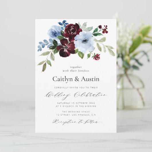 elegant script bogundy dusty blue floral bruiloft kaart (Staand voorkant)