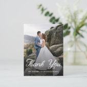 Elegant script bruiloft dank u 2 foto briefkaart (Staand voorkant)