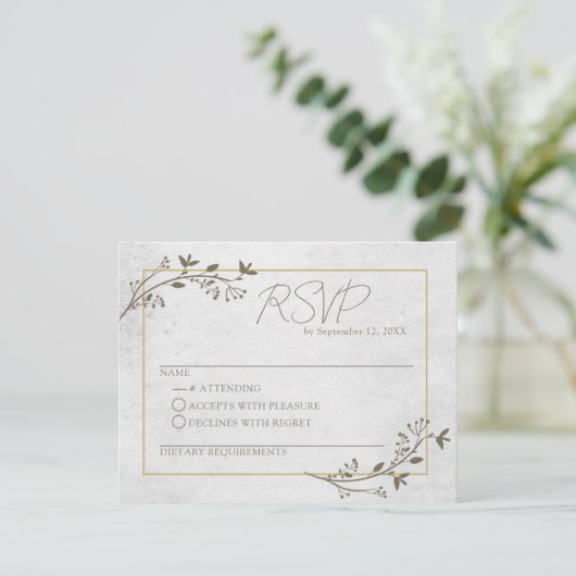 Elegant Script Classic RSVP Response Kaart (Staand voorkant)