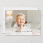 Elegant Script Cross Funeral Photo Dank je kaart (Achterkant)