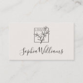 Elegant Script Custom Logo Modern Off-White Visitekaartje (Voorkant)