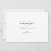 Elegant Script Drie Fotocollage Rood Bruiloft Bedankkaart (Achterkant)