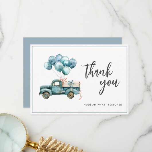 Elegant script Dusty Blue Baby Boy Bedankt Card (Voorkant / Achterkant in situ)