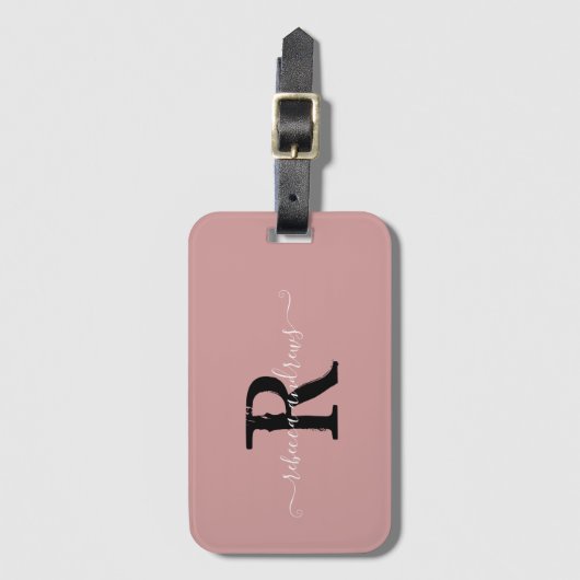 Elegant Script Dusty Pink Monogram Naam Travel Bagagelabel (Voorkant (verticaal))