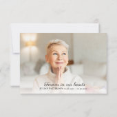 Elegant Script Eenvoudige Cross Custom begrafenisf Bedankkaart (Achterkant)