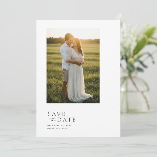 Elegant Script Eenvoudige QR-code Trouwfoto Save The Date (Staand voorkant)