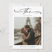 Elegant script Eiffeltoren romantische foto bruilo Save The Date (Voorkant)