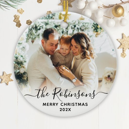 Elegant script familienaam Foto Vrolijk Kerstfeest Keramisch Ornament