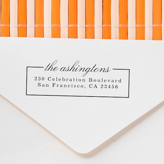 Elegant Script Family Name  Return Address Zelfinktende Stempel