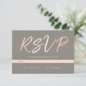 Elegant Script Faux Foil RSVP Kaartje (Staand voorkant)