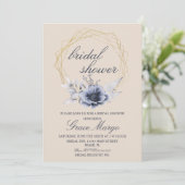 Elegant Script Floral Blue Beige Vrijgezellenfeest Kaart (Staand voorkant)