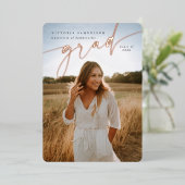 Elegant Script Folie Afstuderen Fotoaankondiging Folie Uitnodiging (Staand Voorkant)