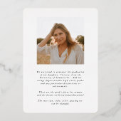 Elegant Script Folie Afstuderen Fotoaankondiging Uitnodiging (Achterkant)