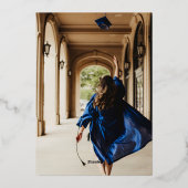 Elegant Script Foto Folie Graduation Party Uitnodiging (Achterkant)