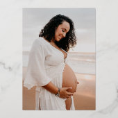 Elegant Script Foto Modern Baby shower Folie Uitnodiging (Achterkant)