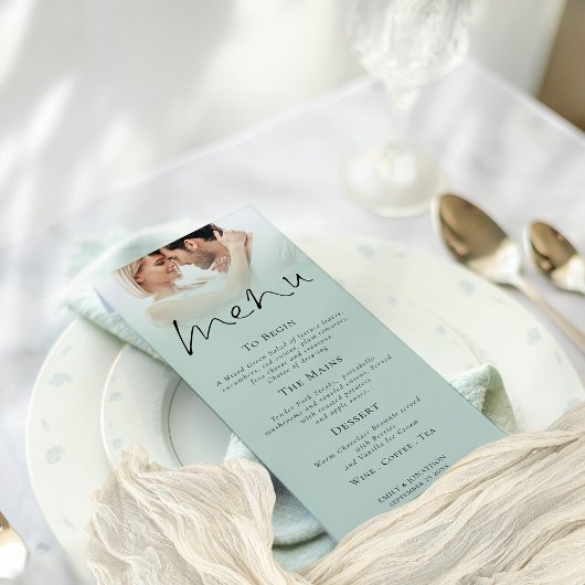 Elegant Script Foto Sage Groen Bruiloft Menu Kaart