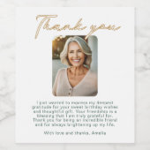 Elegant Script Foto Verjaardag Bedankt Wijn Etiket (Enkel label)