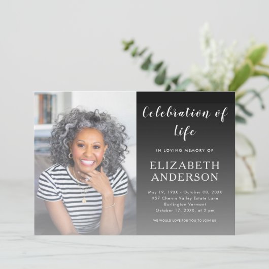 Elegant Script Funeral Photo Celebration of Life Kaart (Staand voorkant)