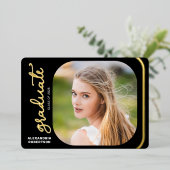 Elegant Script Gold Foil 2 Foto Graduparty Folie Uitnodiging (Staand Voorkant)
