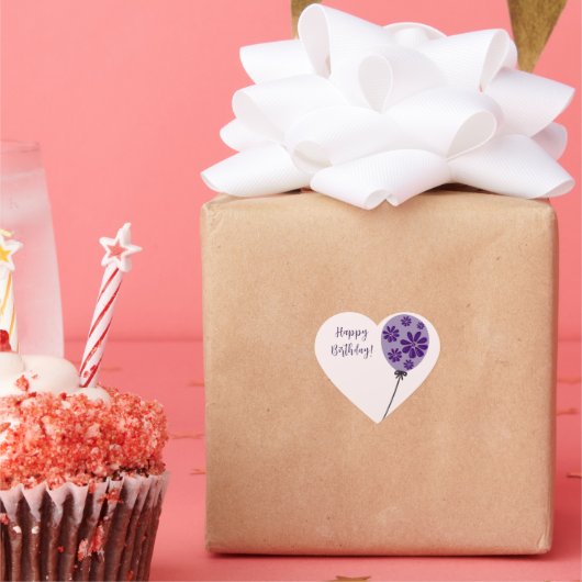 Elegant script Happy Birthday! bloembalon Hart Sticker (Feest)