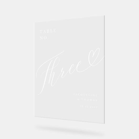 Elegant Script Hart Bruiloft Tafel Nummer Drie Acryl Bord (Hoek)